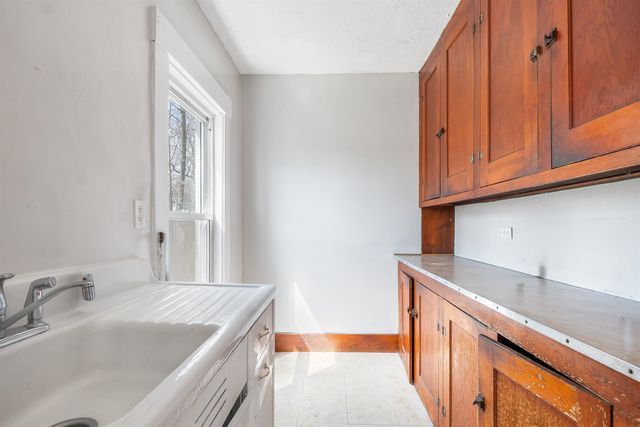 9 Pine Street, Pembroke, NH 03275