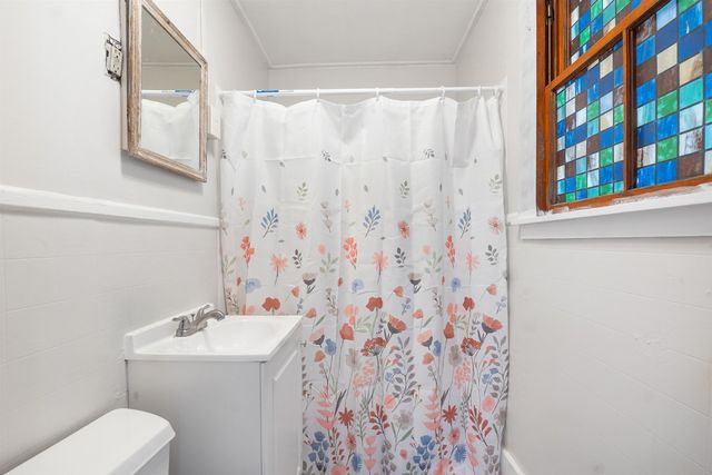 9 Pine Street, Pembroke, NH 03275