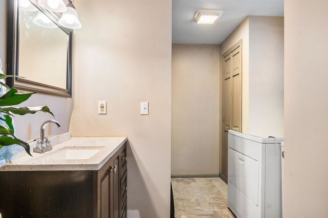 9 Pine Street, Pembroke, NH 03275