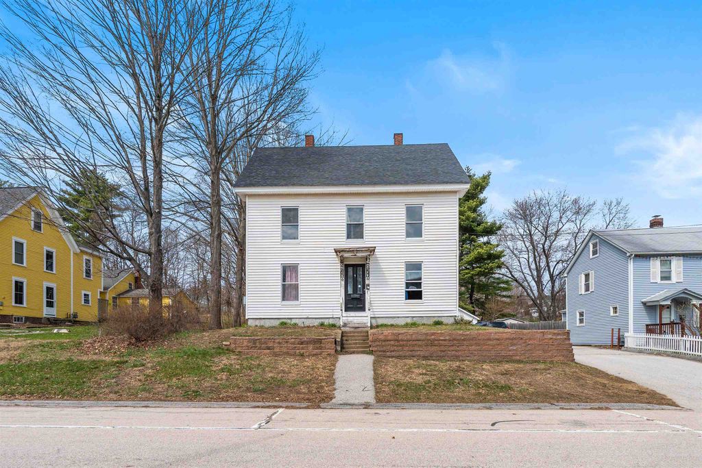 9 Pine Street, Pembroke, NH 03275