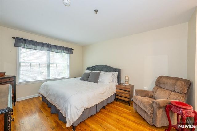 30-08 Federal Hill Road 8, Pompton Lakes, NJ 07442