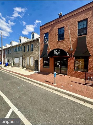 319-321 S CENTRAL AVE, Baltimore, MD 21202