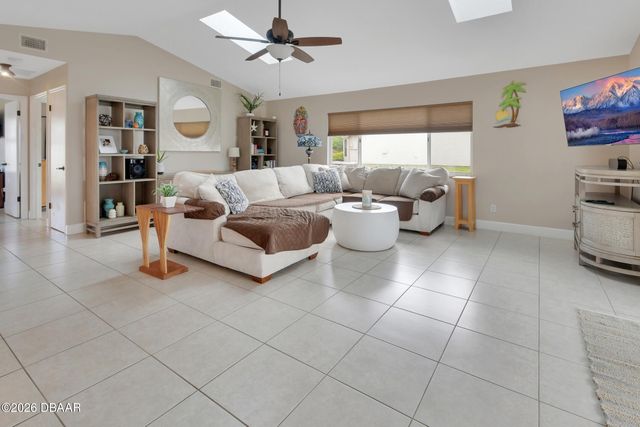 2771 Maldive Court, Deltona, FL 32738