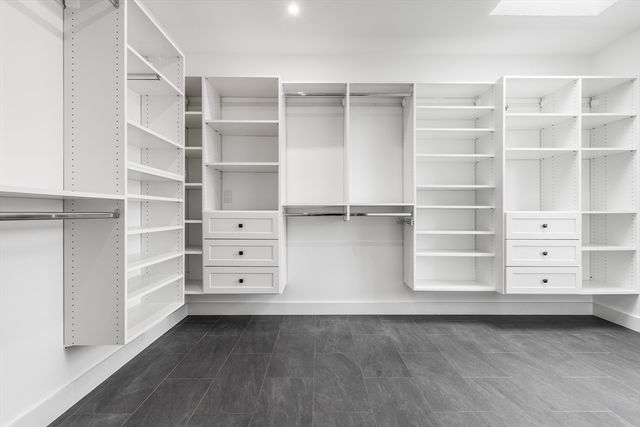 360 Athens St 360, Boston, MA 02127