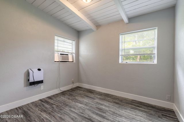 305 Elsie Avenue, Daytona Beach, FL 32117