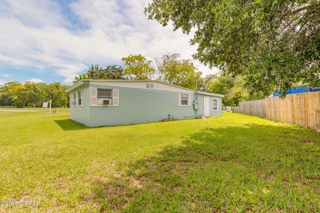 305 Elsie Avenue, Daytona Beach, FL 32117
