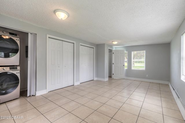 305 Elsie Avenue, Daytona Beach, FL 32117