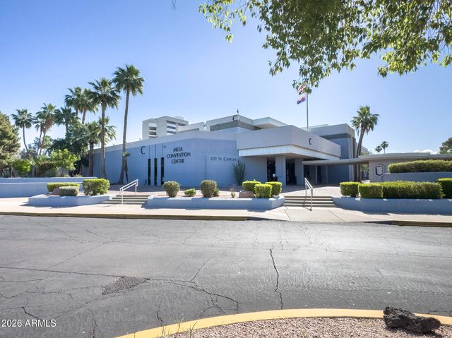 2650 E MCKELLIPS Road 107, Mesa, AZ 85213