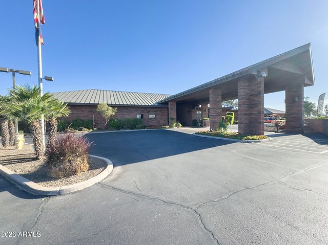 2650 E MCKELLIPS Road 107, Mesa, AZ 85213
