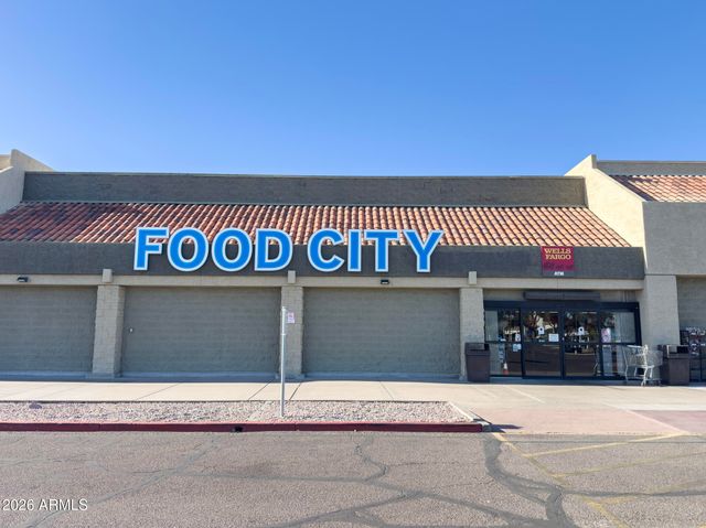 2650 E MCKELLIPS Road 107, Mesa, AZ 85213