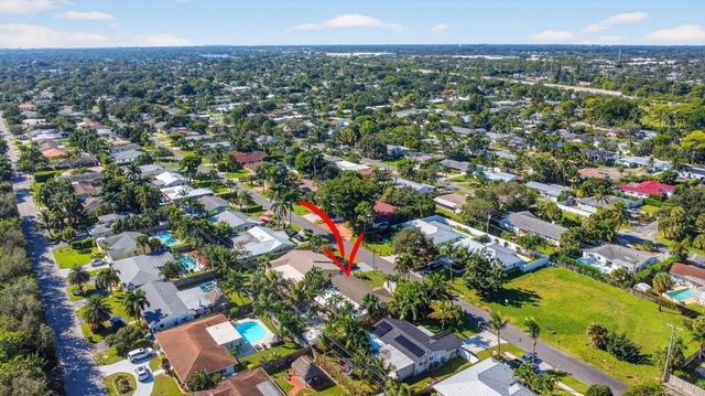 2630 SW 5th Street, Boynton Beach, FL 33435