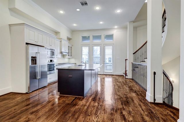 1368 W 25th Street, Houston, TX 77008