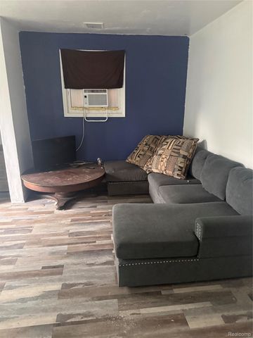 18030 Hull Street, Detroit, MI 48203