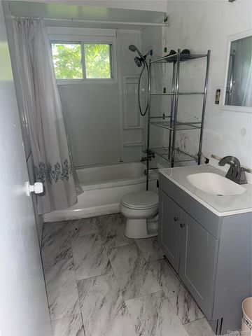 18030 Hull Street, Detroit, MI 48203