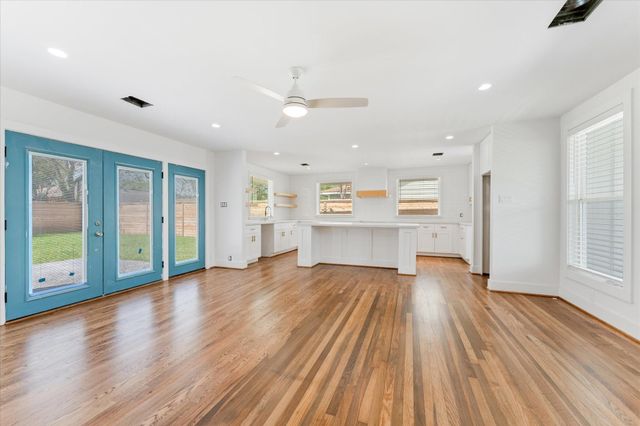 1845 Huge Oaks Street, Houston, TX 77055