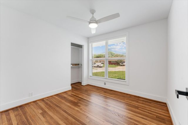 1845 Huge Oaks Street, Houston, TX 77055