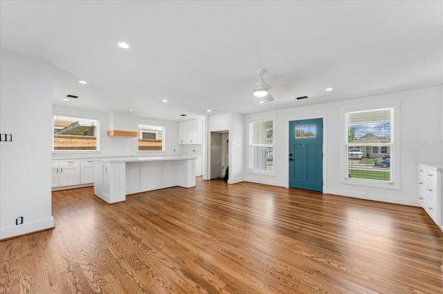 1845 Huge Oaks Street, Houston, TX 77055