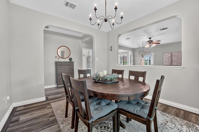 213 Silver Lace LN, Round Rock, TX 78664