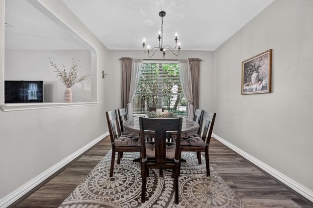 213 Silver Lace LN, Round Rock, TX 78664