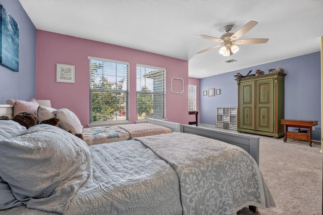 213 Silver Lace LN, Round Rock, TX 78664