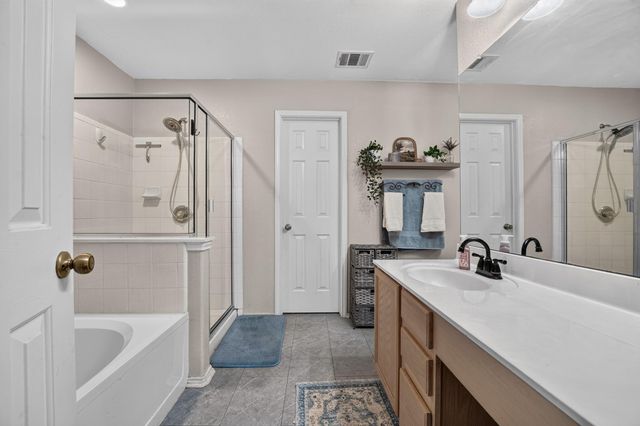 213 Silver Lace LN, Round Rock, TX 78664