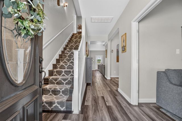 213 Silver Lace LN, Round Rock, TX 78664