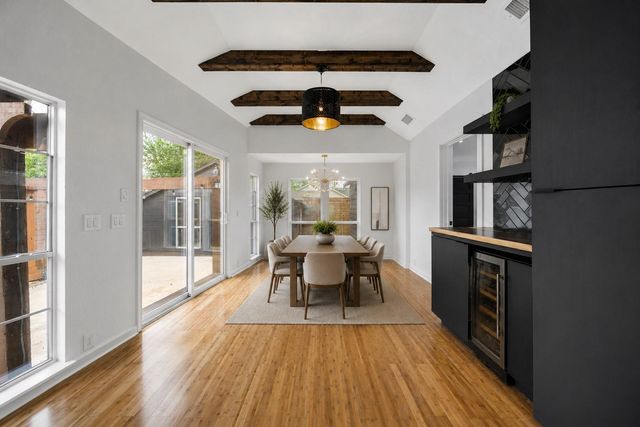1310 Walton Street, Houston, TX 77009