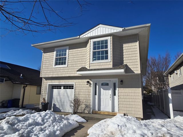 451 E Pine Street upper, Long Beach, NY 11561