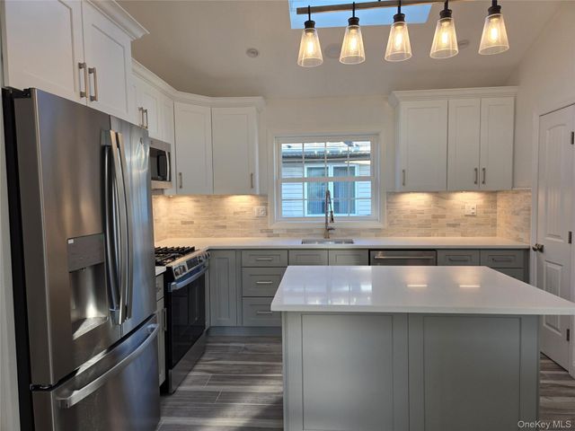 451 E Pine Street upper, Long Beach, NY 11561