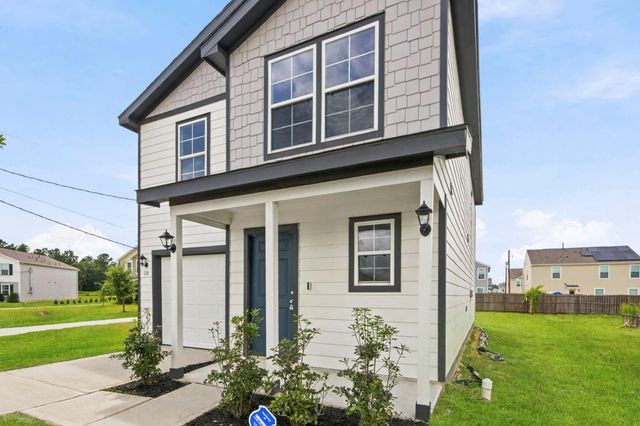 108 Road 51026, Cleveland, TX 77327
