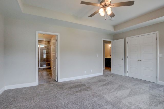 231 King Rd, Clarksville, TN 37042