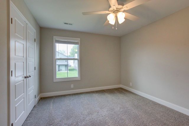 231 King Rd, Clarksville, TN 37042