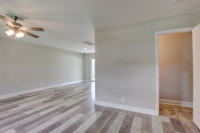 231 King Rd, Clarksville, TN 37042