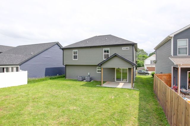 231 King Rd, Clarksville, TN 37042