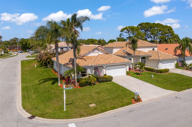 4325 SE Scotland Cay Way, Stuart, FL 34997