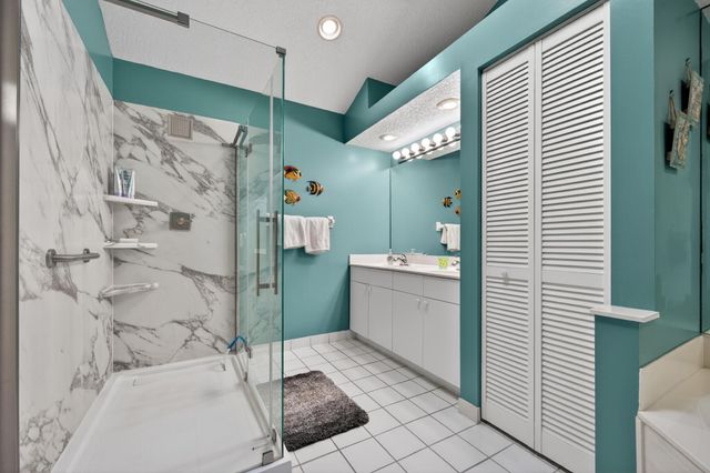 4325 SE Scotland Cay Way, Stuart, FL 34997