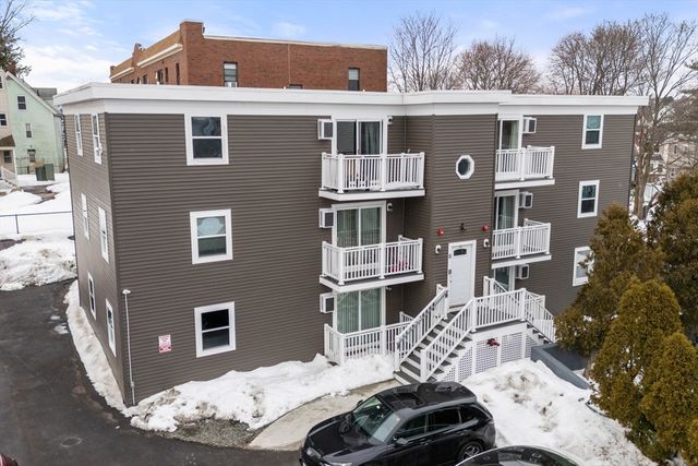 8 Lafayette Park 7, Lynn, MA 01902