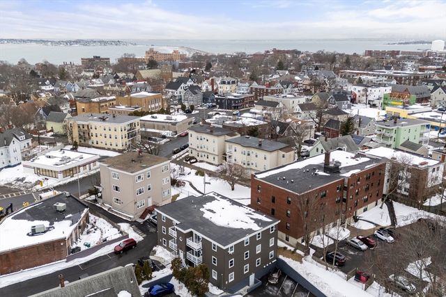 8 Lafayette Park 7, Lynn, MA 01902