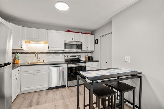 8 Lafayette Park 7, Lynn, MA 01902