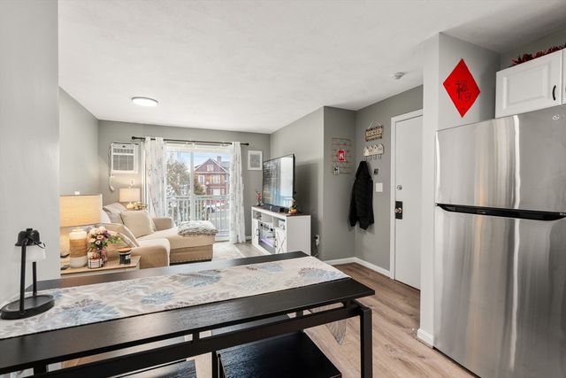 8 Lafayette Park 7, Lynn, MA 01902