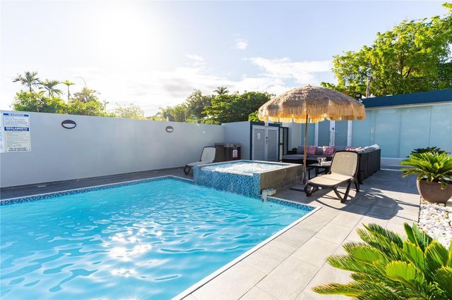 Urb. Sardinera Beach B 12 CALLE I, Dorado, PR 00646