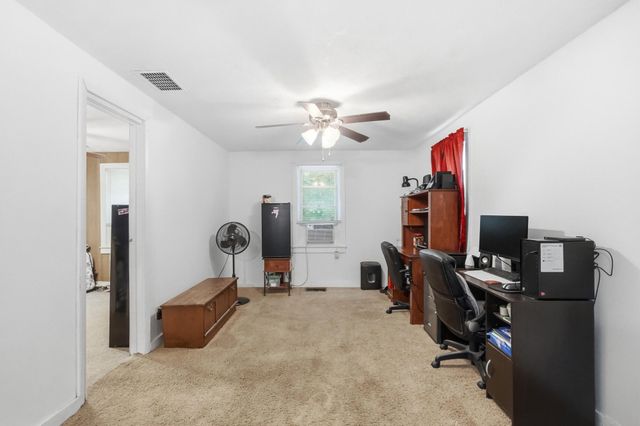 3215 Saint Paris Pike 3215 Saint Paris Pike, Springfield, OH 45504