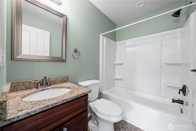 411 Rudnick Court NW, Orting, WA 98360