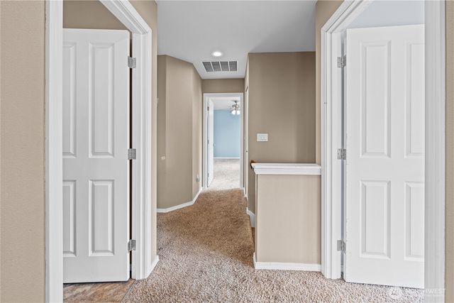 411 Rudnick Court NW, Orting, WA 98360