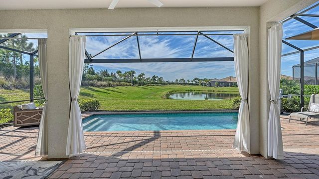 4736 TRENTO PLACE, Bradenton, FL 34211