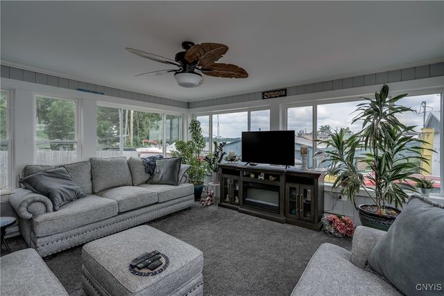 16 Bethune Street, Alexandria, NY 13607