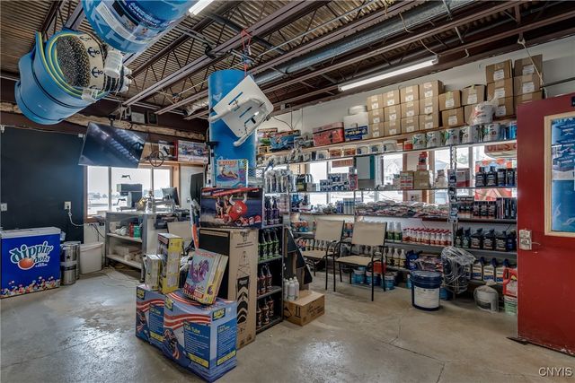 16 Bethune Street, Alexandria, NY 13607