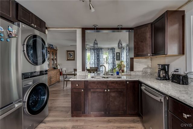 16 Bethune Street, Alexandria, NY 13607