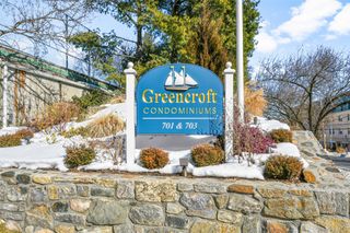 701 Pelham Road 5M, New Rochelle, NY 10805
