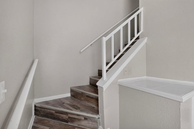 1122 Millview Drive 802, Arlington, TX 76012
